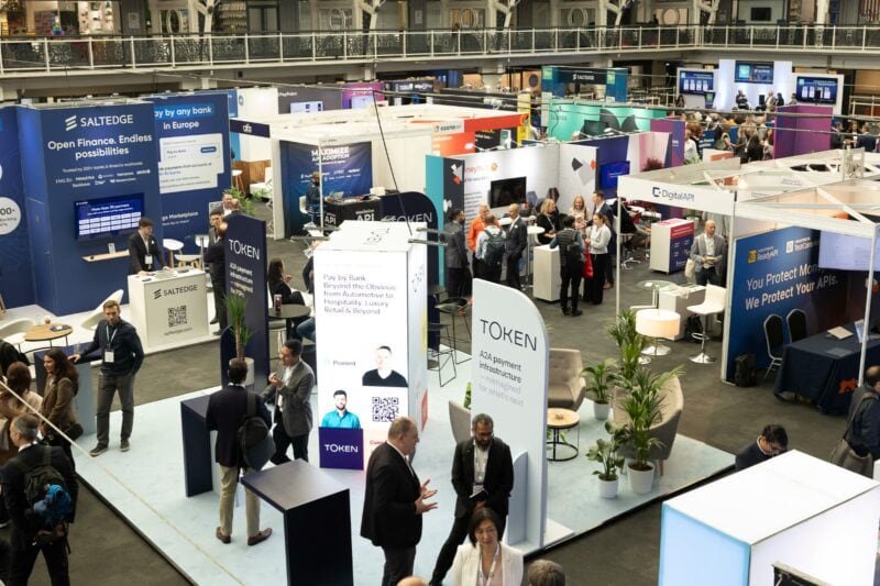 Finance & Legal - example exhibition stand